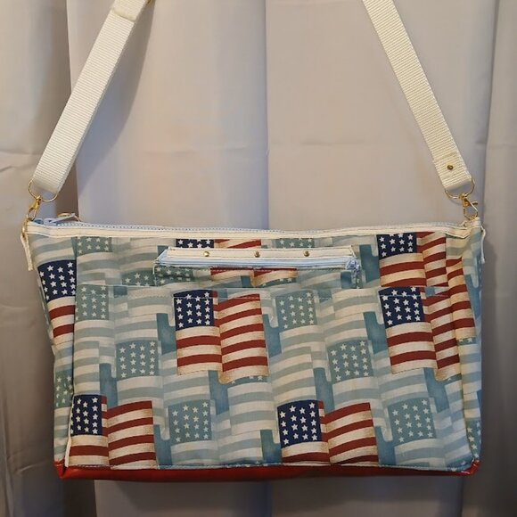 New Patriotic Stars & Stripes USA Sling Crossbody Purse Shoulder Bag Large 18x9 - Picture 8 of 12